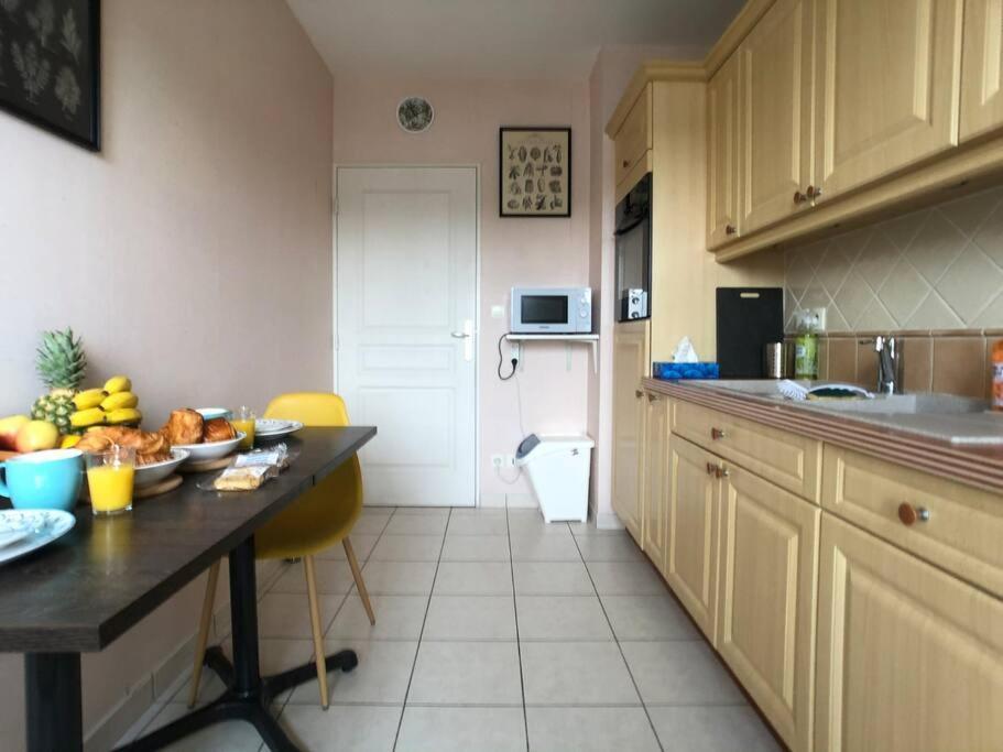 Normandy Confort - Wifi & Calm - Bayeux Centre ภายนอก รูปภาพ